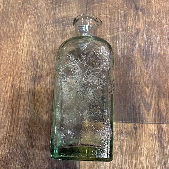 Vintage Green Glass Cruet Bottle Embossed Grapes Vine Olive Oil Vinegar Decanter - Picture 7 of 9